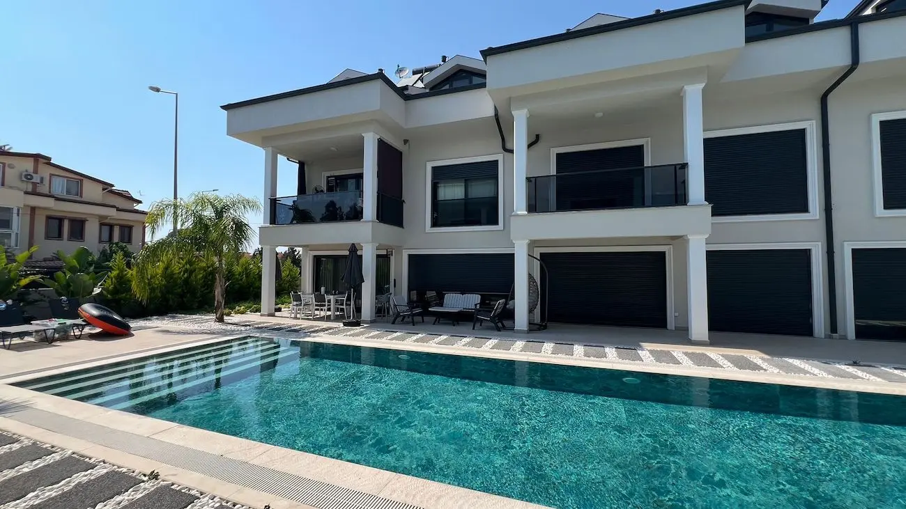 Properties in Calis